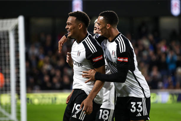 也讓塞維利 也讓塞維利